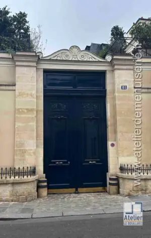 Porte cochère 81 rue de Grenelle Paris 7e