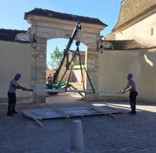 Château Laboissière dépose de la porte à la grue