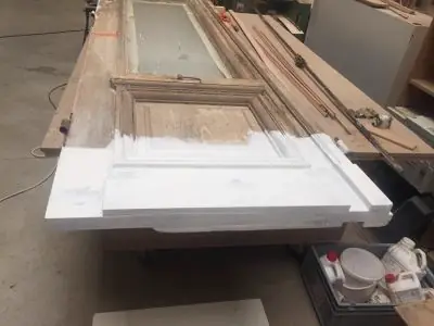 Portes de garage 3 avenue Foch Paris 16e traverse basse neuve avec impression blanche