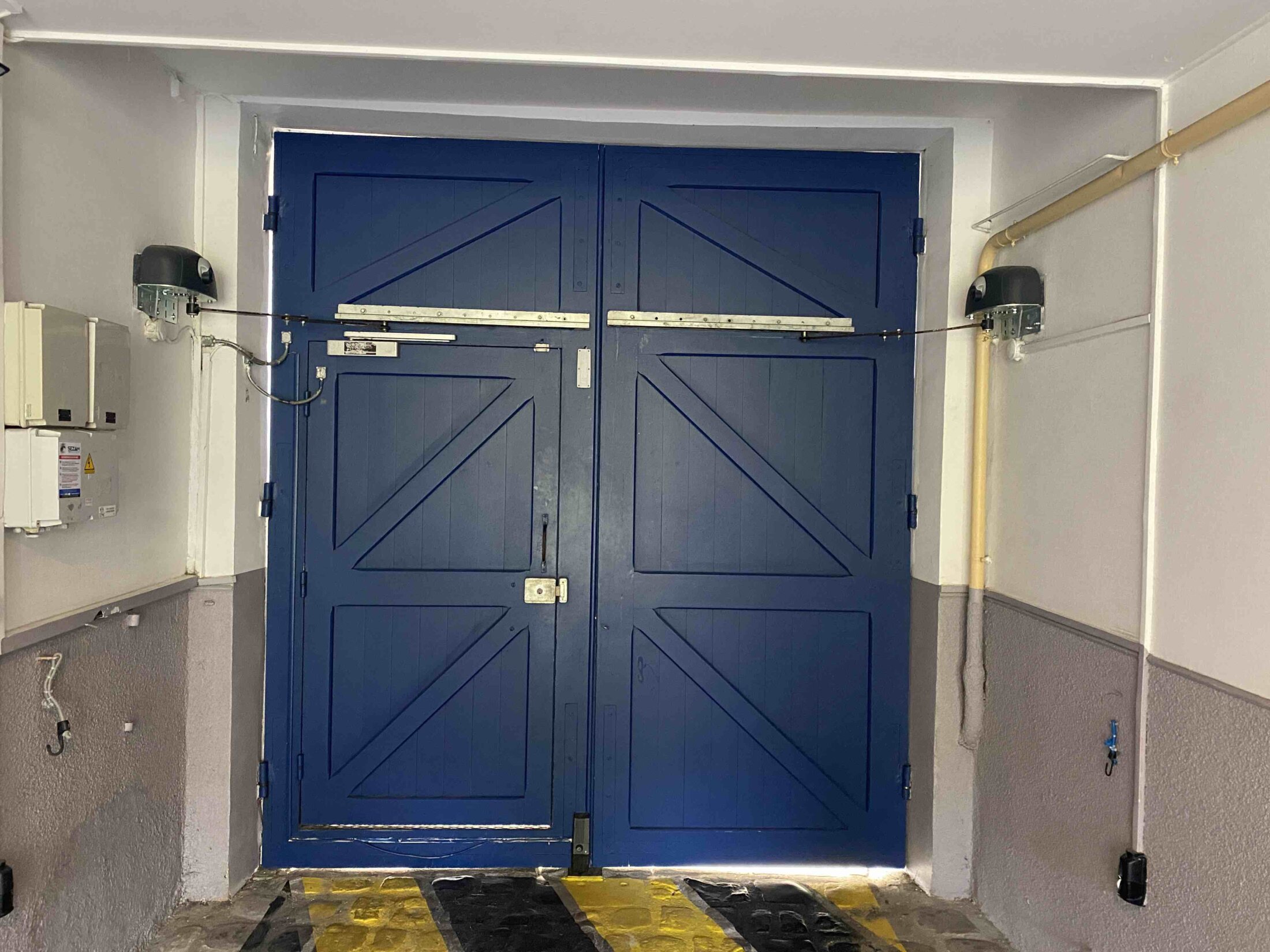 Motorisation Par Bras Sur Coulisses Hauts P1 - 70 Chateau Des Rentiers Paris 13
