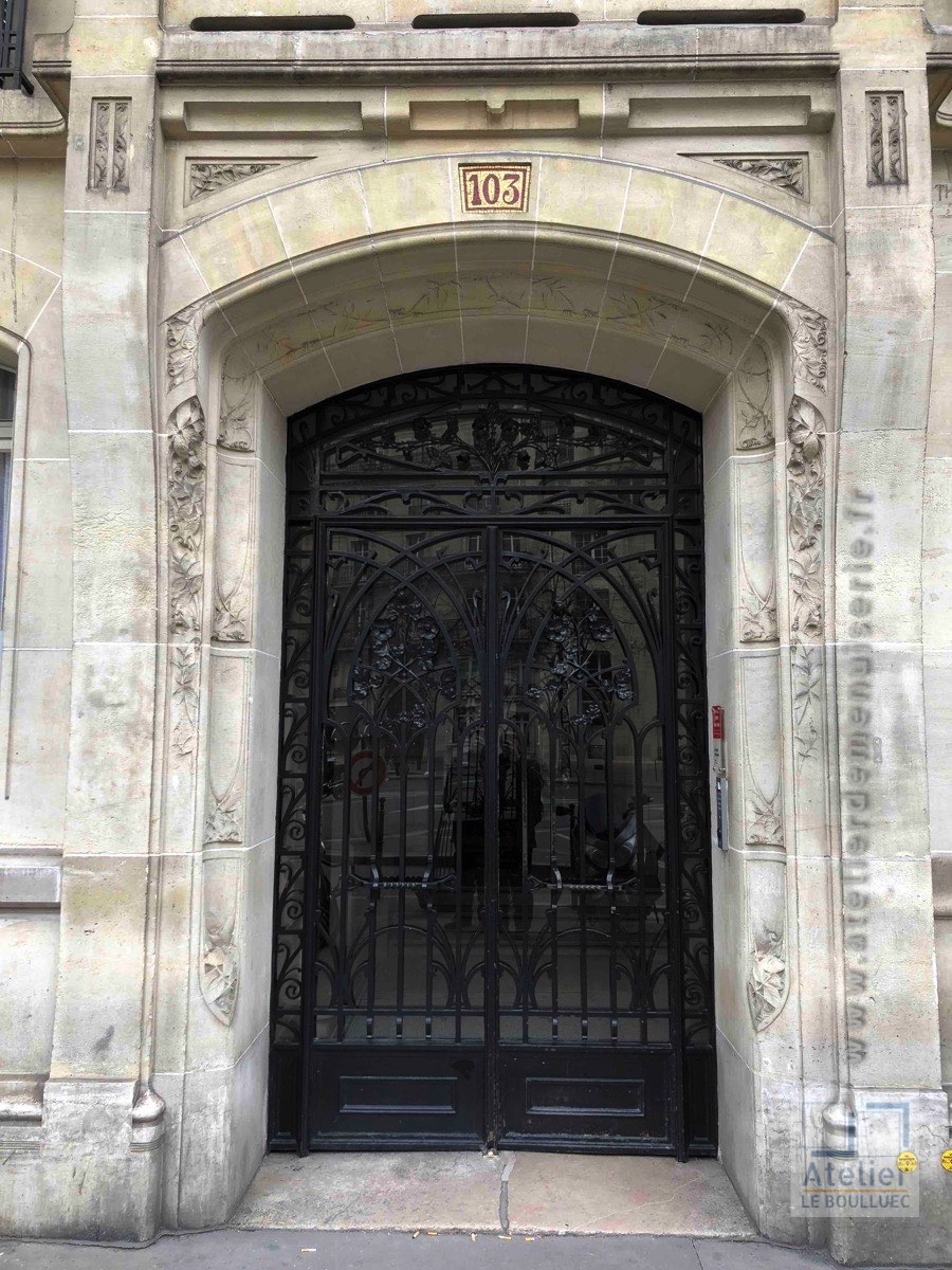 Porte Batarde Style Art Nouveau- 103 RUE JOUFFROY D\'ABBANS PARIS 17
