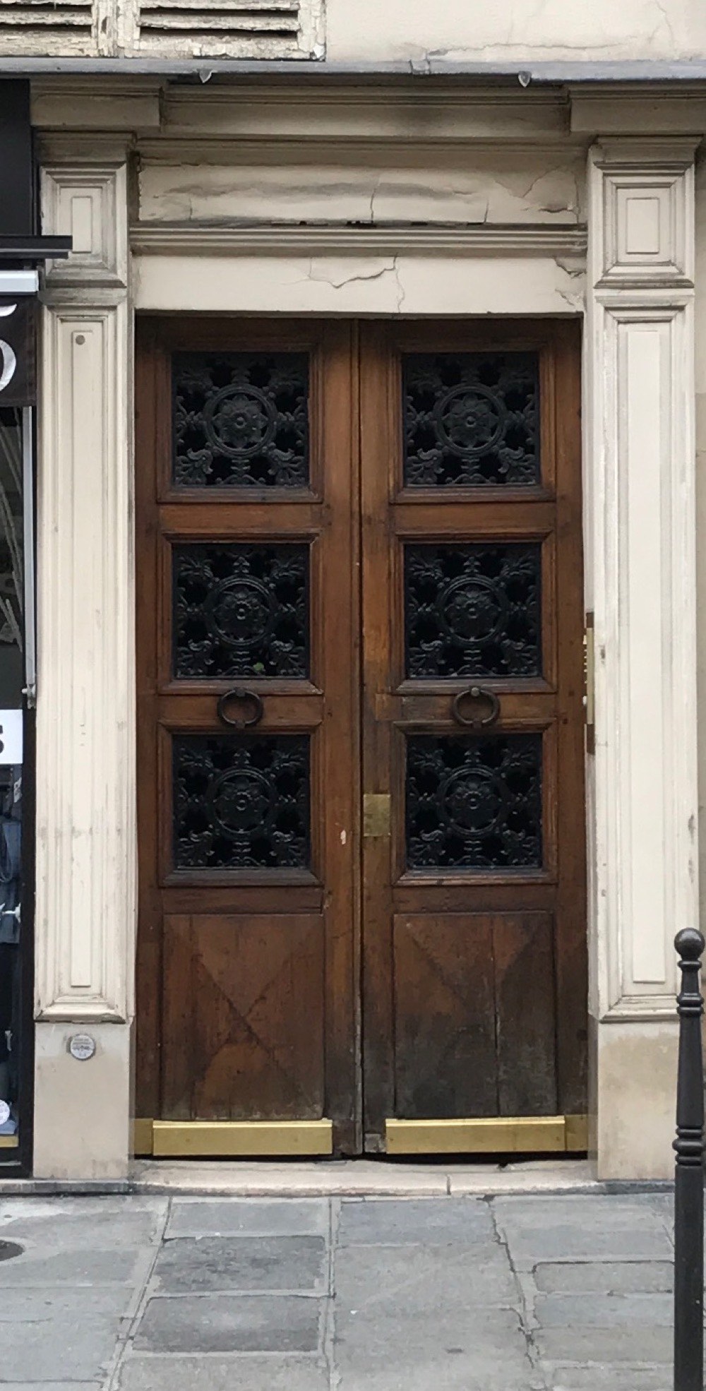Porte Batarde Style Restauration - 55 Rue De Turenne