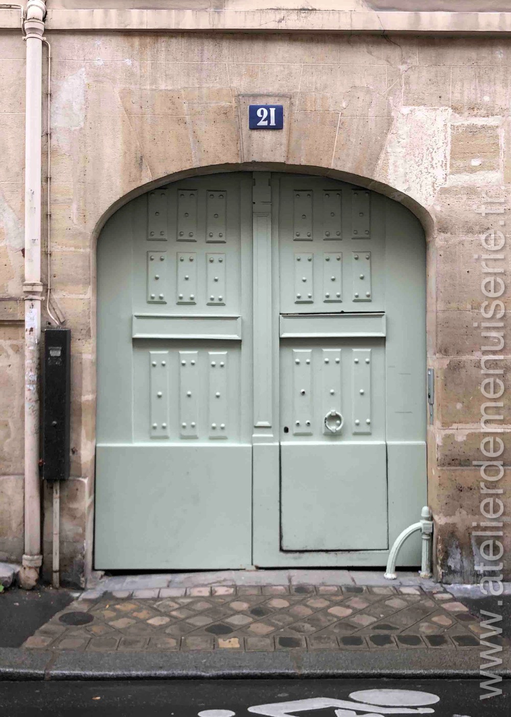 Porte Cochère - 21 RUE CHARLES V PARIS 4