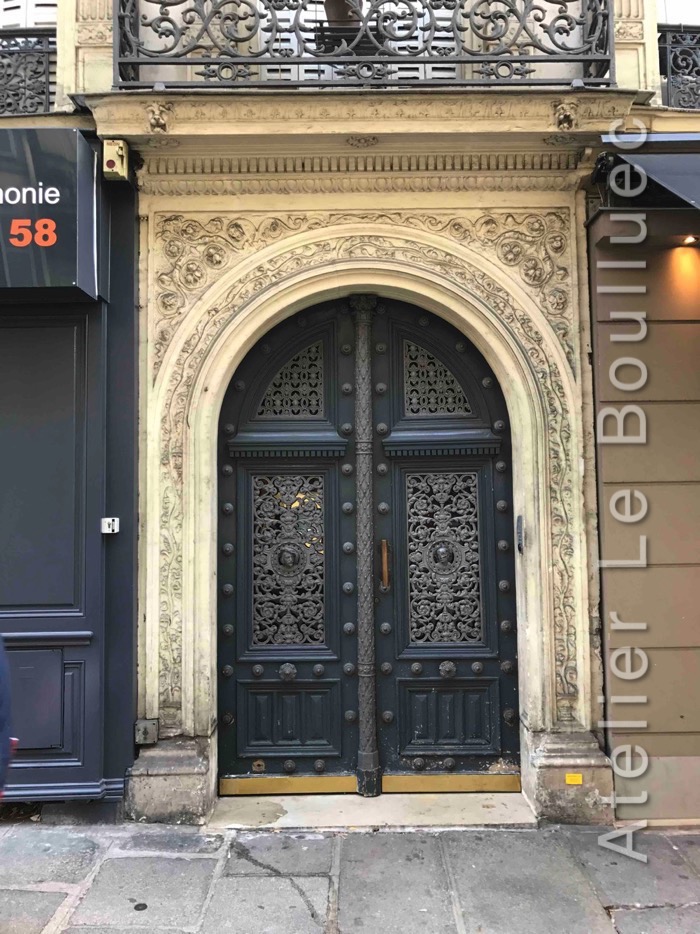 Porte Cochère - 80 RUE D\'AMSTERDAM PARIS 8