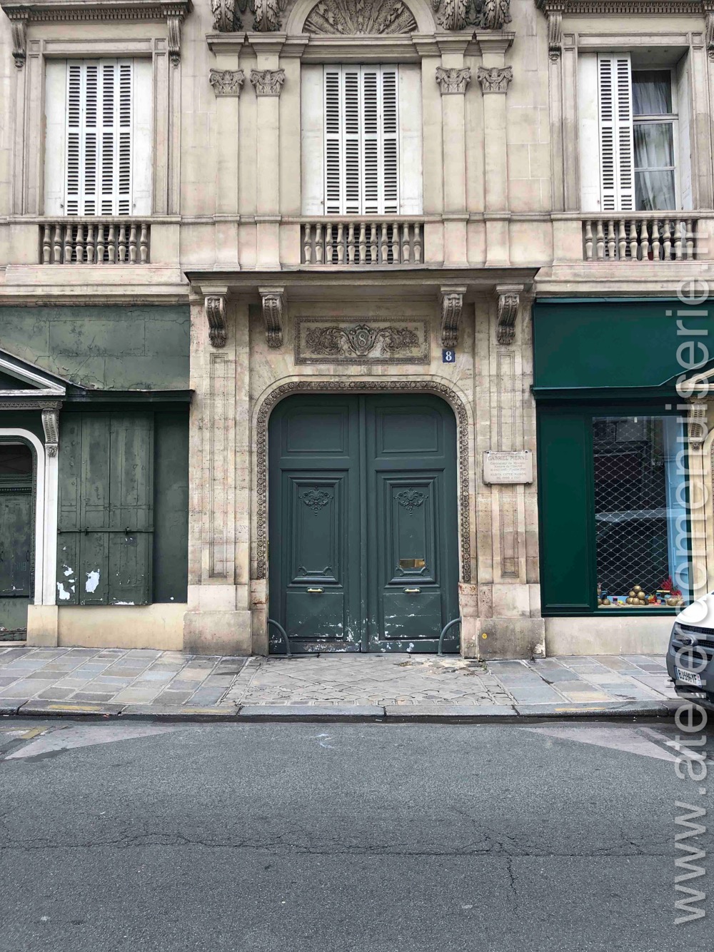 Porte Cochère - 8 RUE DE TOURNON PARIS 6