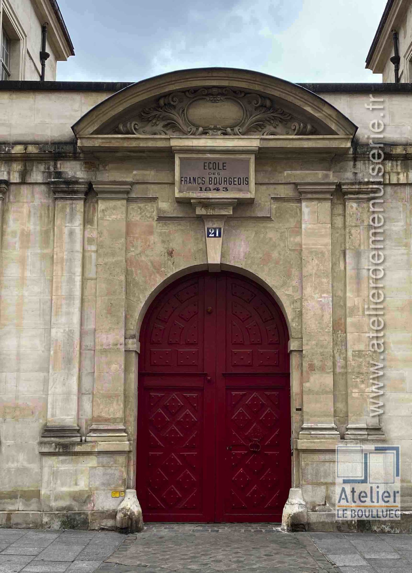 Porte Cochère LOUIS XIII - 21 RUE SAINT ANTOINE PARIS 4