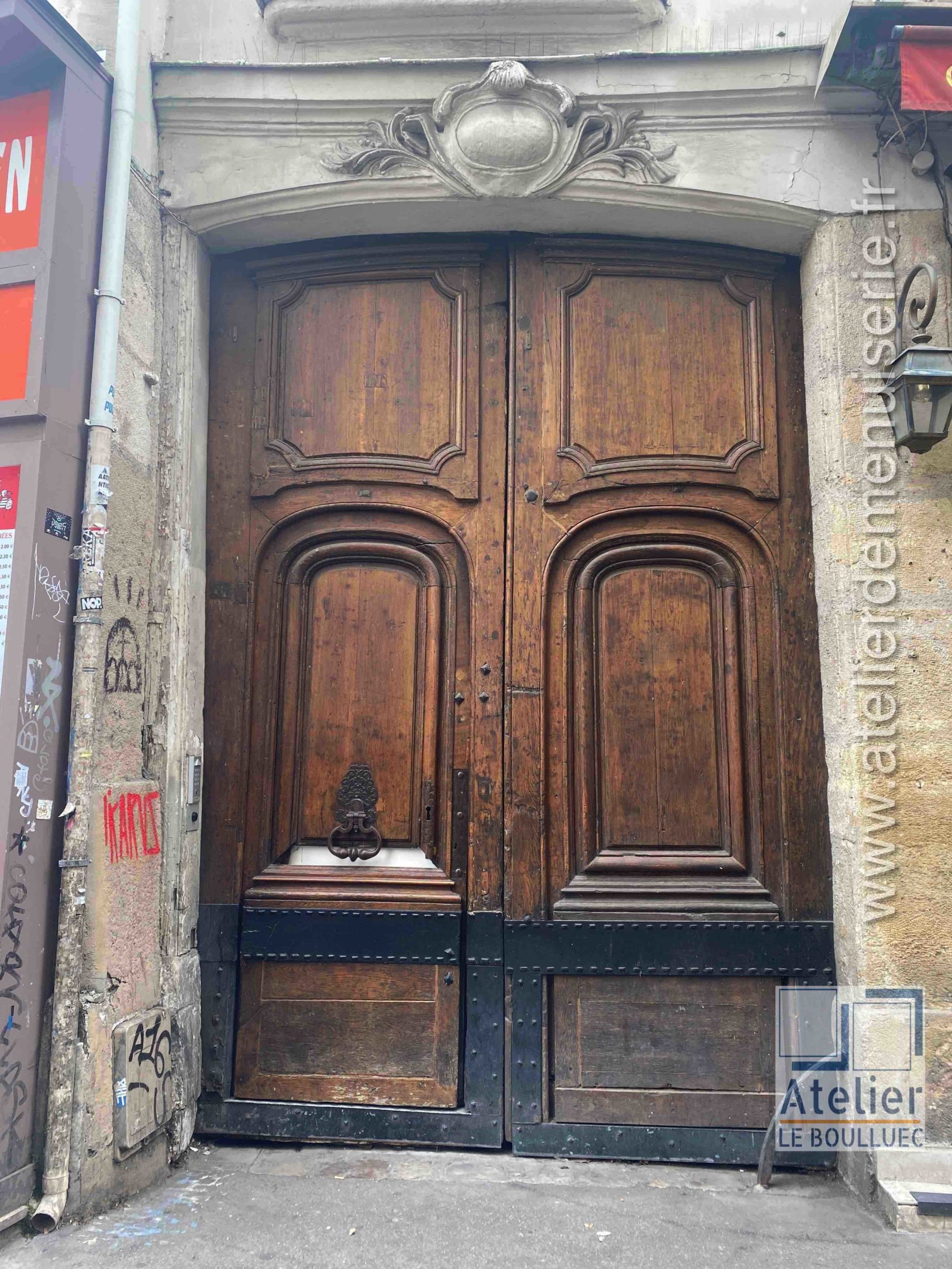 Porte Cochère LOUIS XV - 34 RUE SAINT SEVERIN PARIS 5