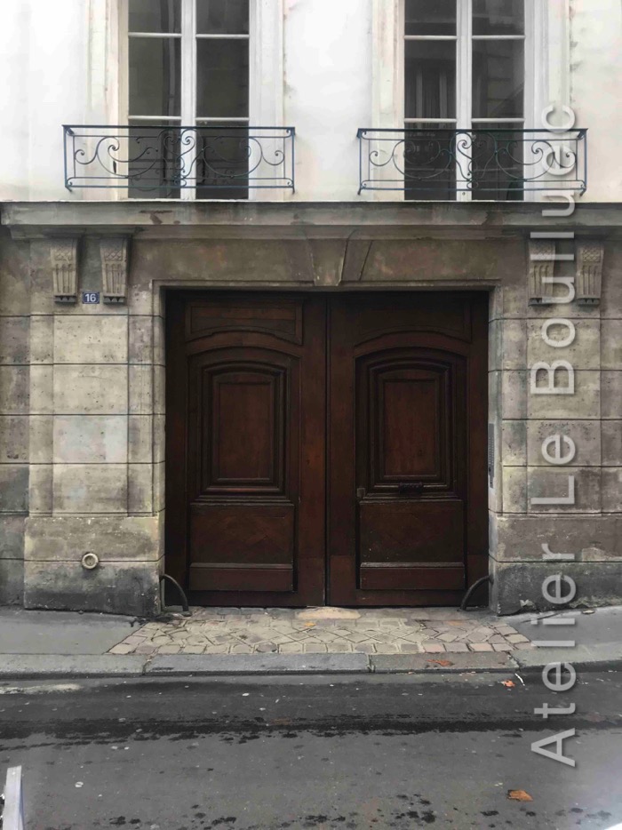 Porte Cochère Louis XIII - 16 RUE ELZEVIR PARIS 3