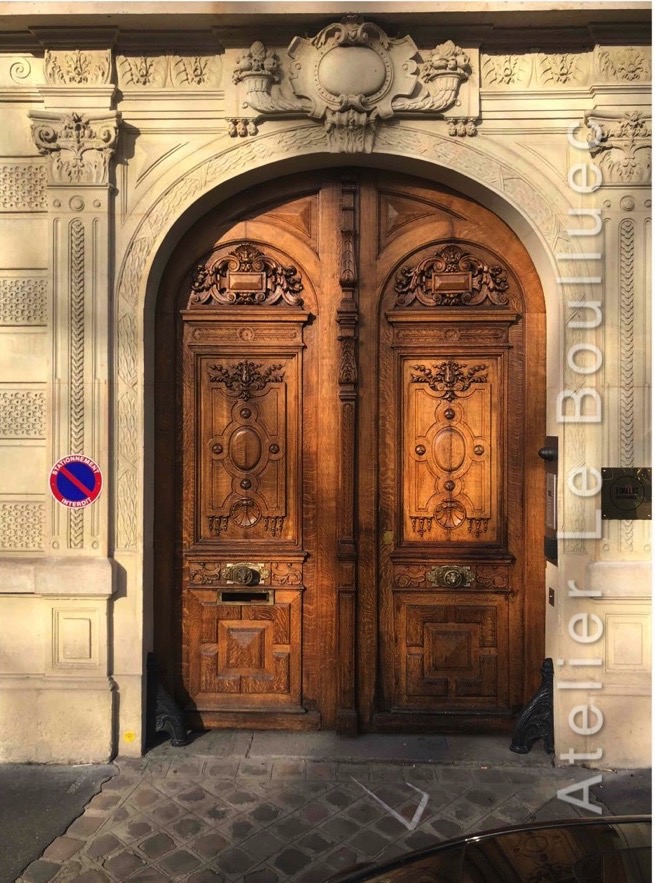 Porte Cochère Louis XIV - 10 RUE DU GENERAL CATROUX PARIS 17