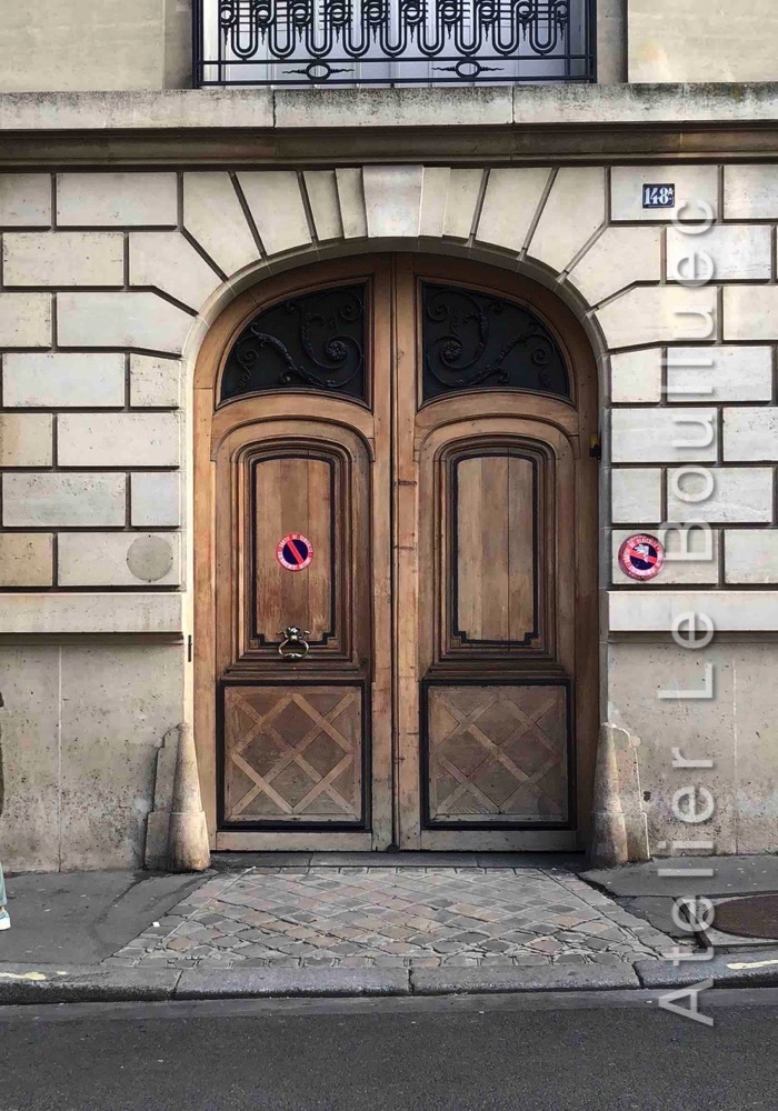 Porte Cochère Louis XV - 148 RUE DE LONGCHAMP PARIS 16