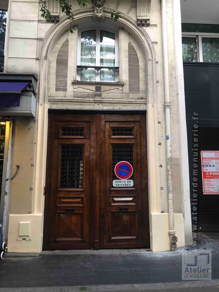 Porte Cochère Avec Grilles Fer Forgé - 52 Avenue D\'Italie - PARIS 13