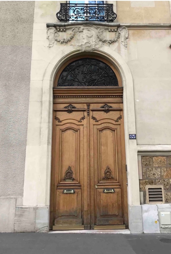 Porte Cochère Avec Imposte En Fer Forgé - 53 Rue Duquesne - Paris 7