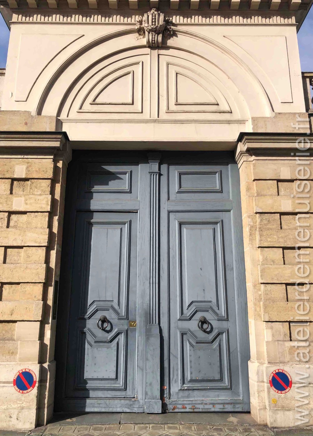 Porte Cochère Monumentale - 8 Rue Monsieur - Paris 7-1