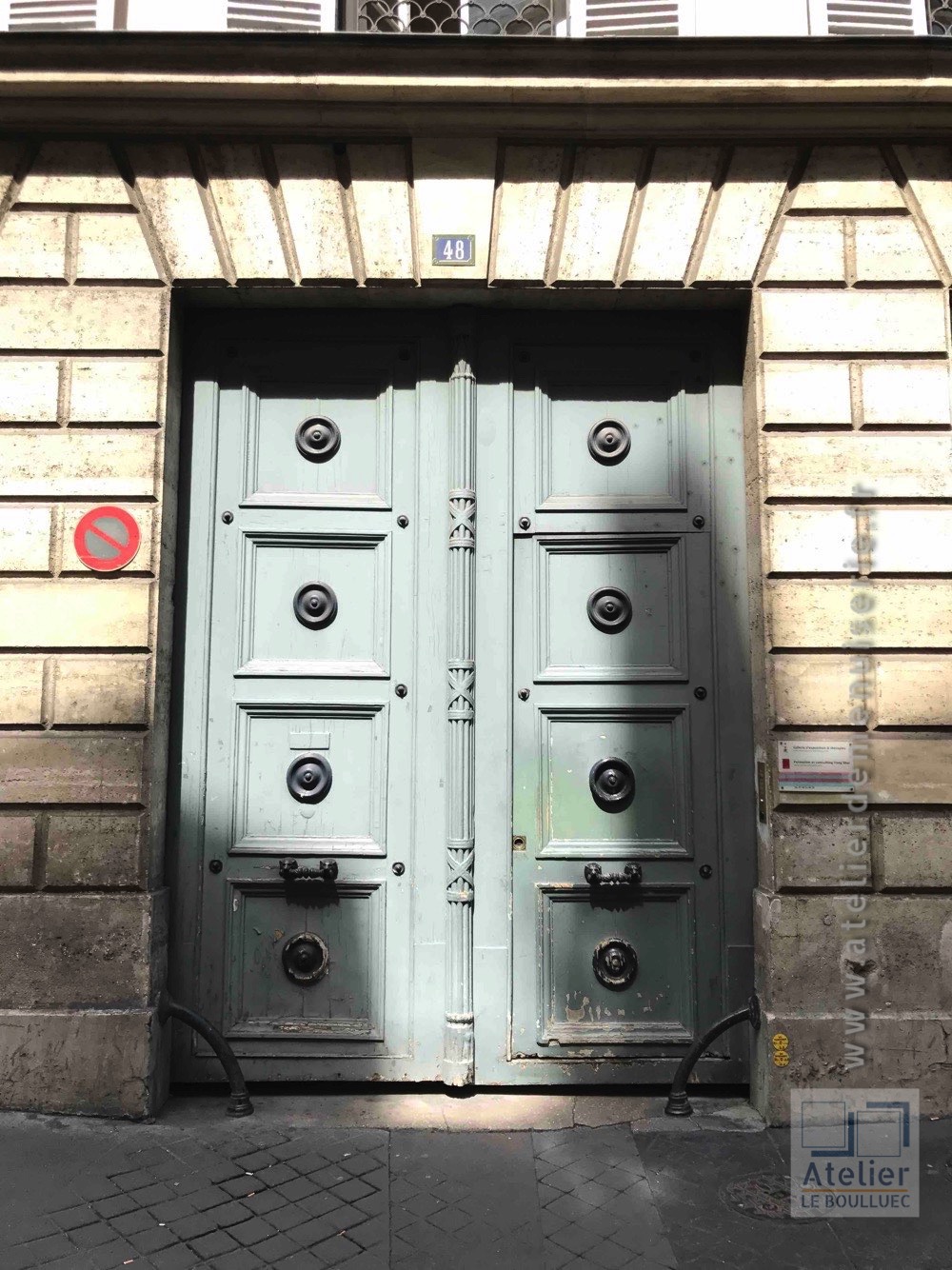 Porte Cochère Style Empire - 48 RUE DE PARADIS