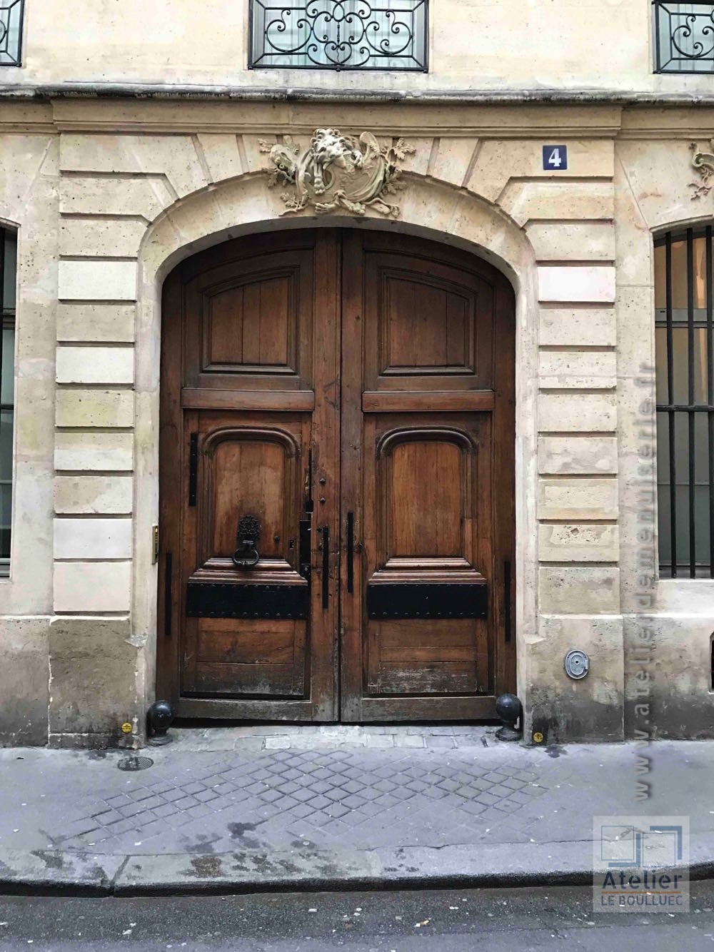 Porte Cochère Style Louis XIII - 4 RUE ROYER COLLARD PORTE LOUIS XIII A VERIFIER