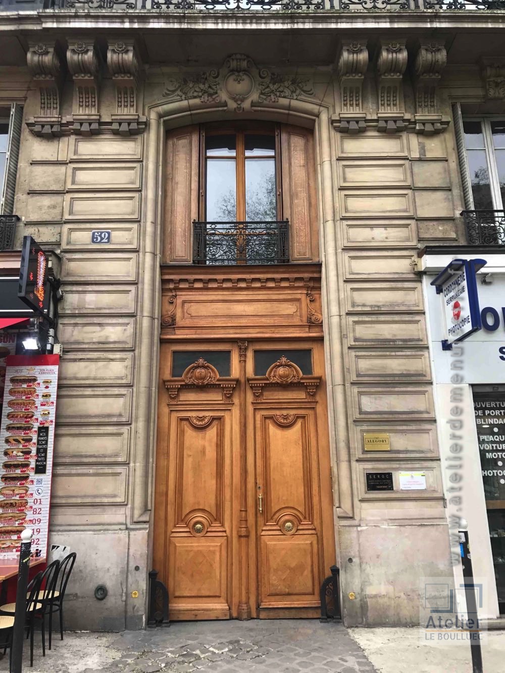 Porte Cochère Style Louis XVI Avec Baie D\'entresol - 52 AV DE LA REPUBLIQUE