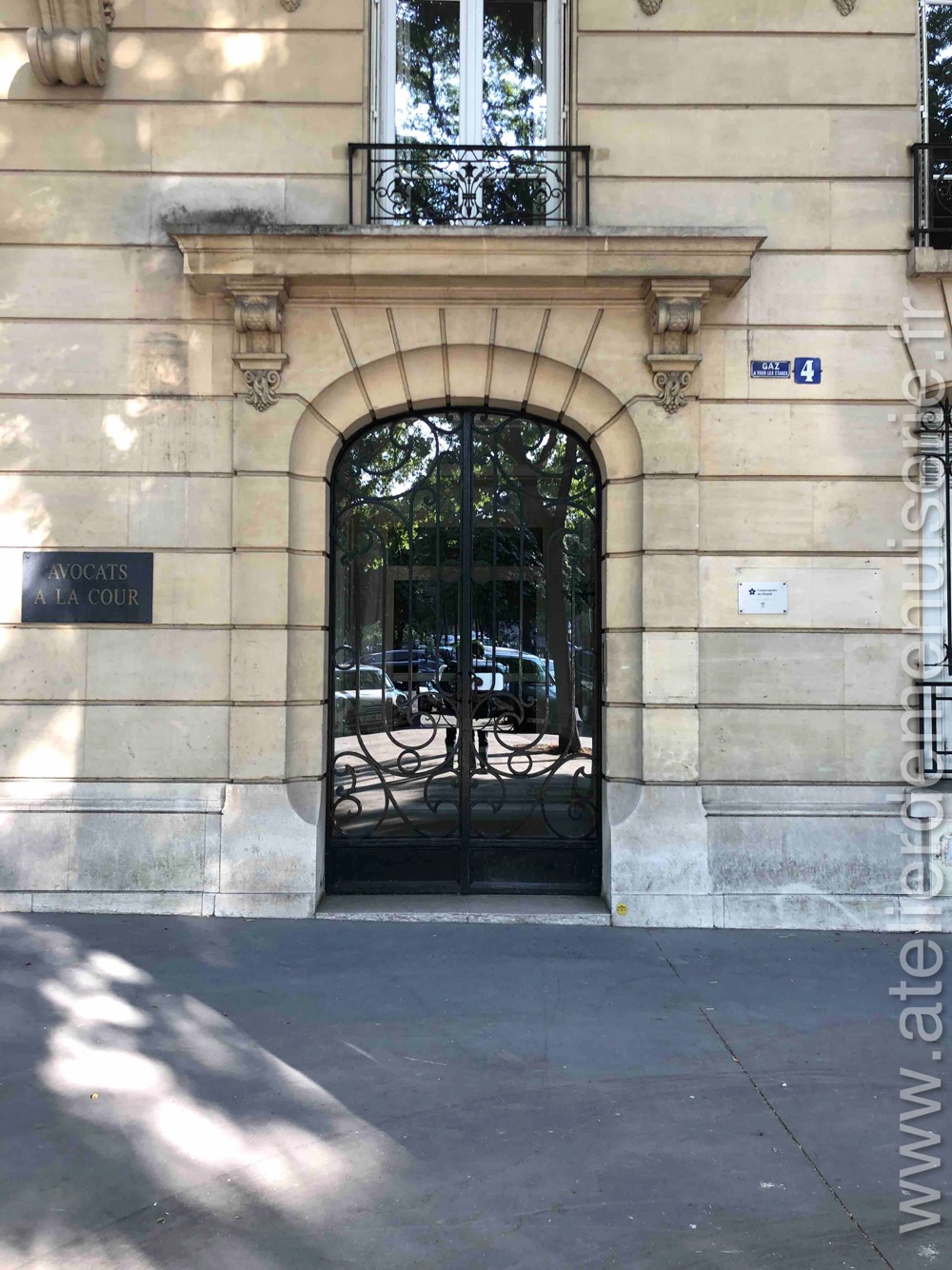 Porte En Fer Forgé 4 PLACE DENFERT ROCHEREAU PARIS 14 