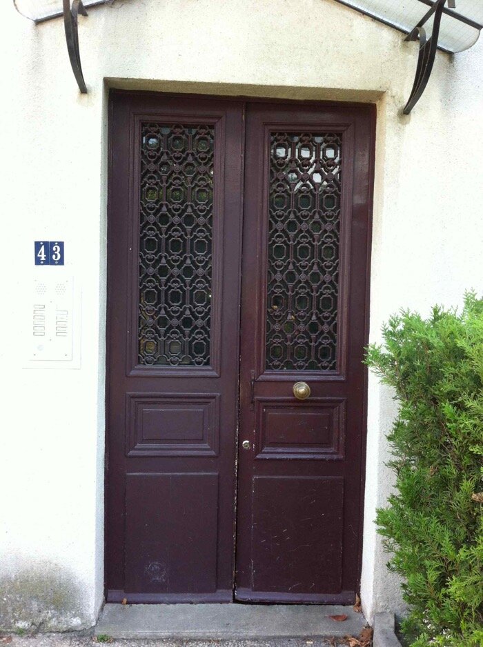 Porte Sur Rue Corbeilller 0 Tiercée Chêne Avec Grilles Avant Remplacement