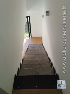 2023 08 - ESCALIER PALAISEAU 3