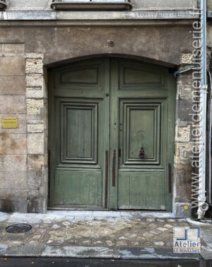 PORTE COCHERE 18 RUE DES TOURNELLES