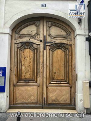 PORTE COCHERE  21 RUE DU FBG MONTMARTRE PARIS 