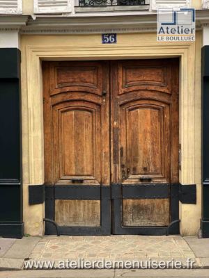 PORTE COCHERE  56 RUE DES TOURNELLES PARIS 4