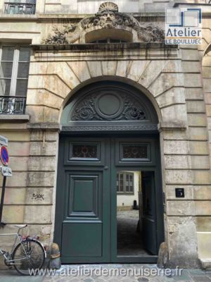 PORTE COCHERE 5 RUE DU MAIL PARIS 2