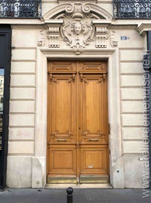 Porte Batarde - 21 Bis Av De La Motte Picquet - Paris 7