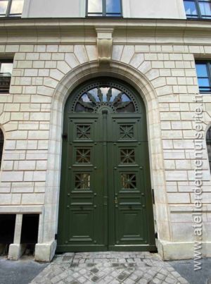 Porte Cochère 21 RUE SAINT DOMINIQUE