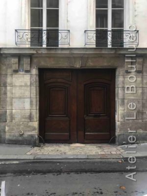 Porte Cochère  Louis XIII - 16 RUE ELZEVIR PARIS 3