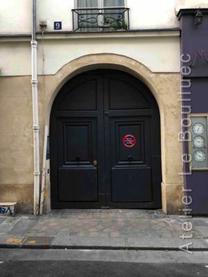 Porte Cochère Louis Xiii - 9 Rue Pastourelle Paris 3 Vue Ext