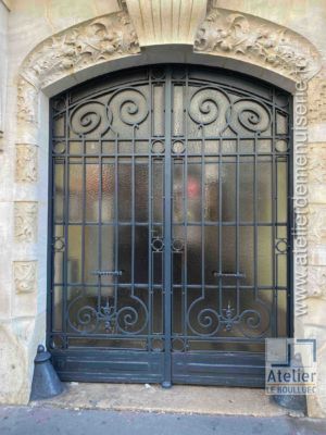 Porte Cochère Acier - 79 RUE DES ENTREPRENEURS PARIS 15