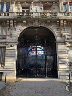 Porte Grille Acier Monumentale 9 RUE LA BOURDONNAIS PARIS 7