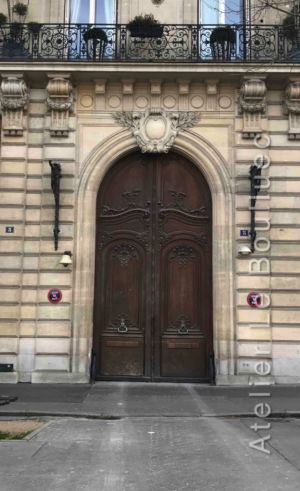 Porte Monumentale Magifiquement Ouvragée - Paris 17